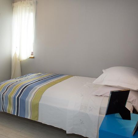 Sea Margarita Apartment Паг Экстерьер фото