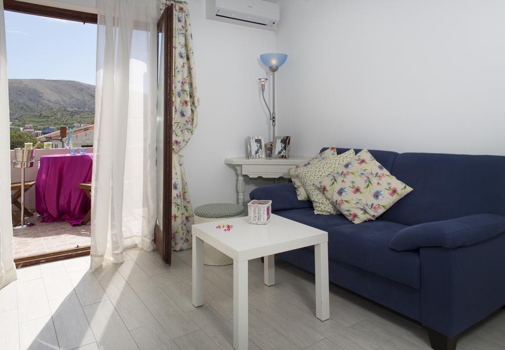Sea Margarita Apartment Паг Экстерьер фото